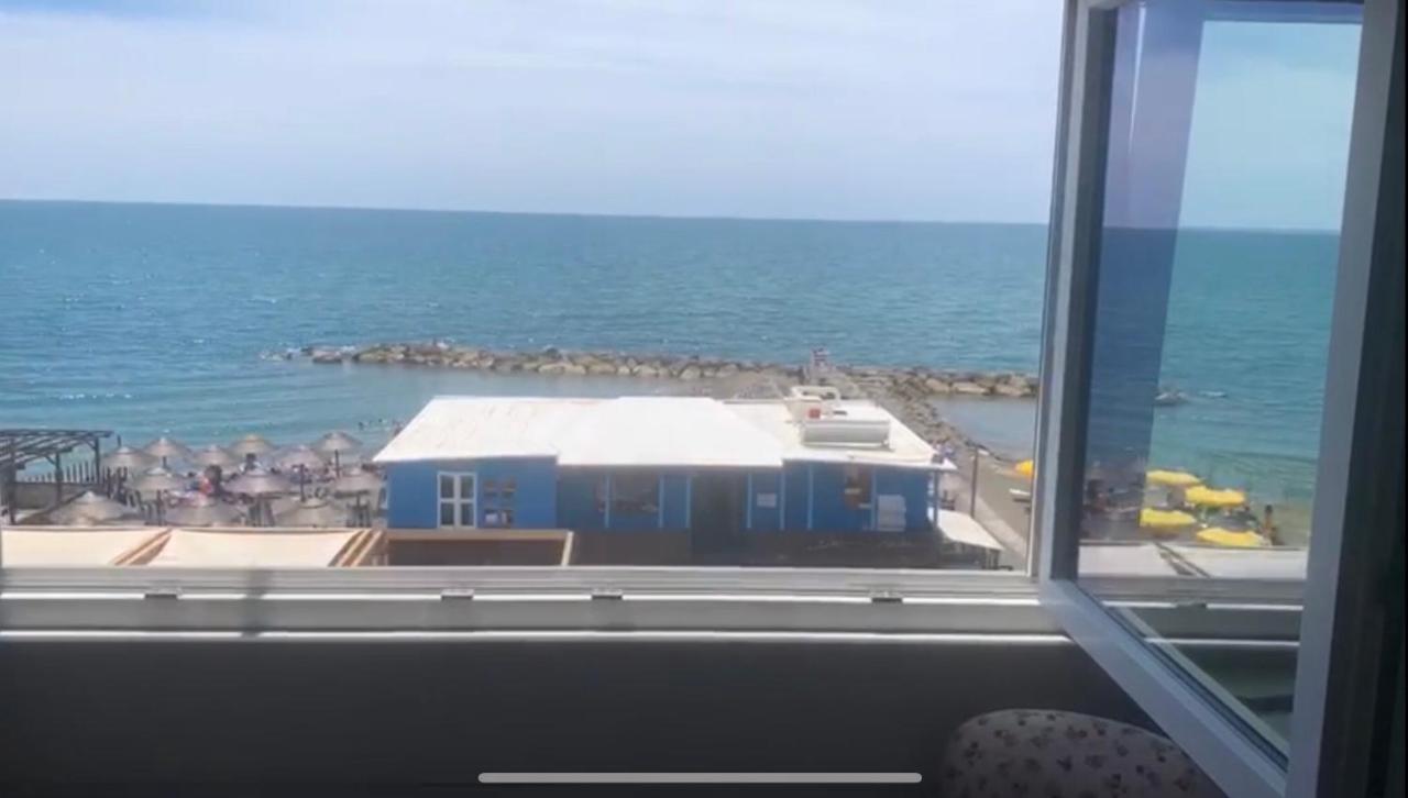 Roma Meraviglioso Attico Sul Mare ลาดิสโปลี ภายนอก รูปภาพ